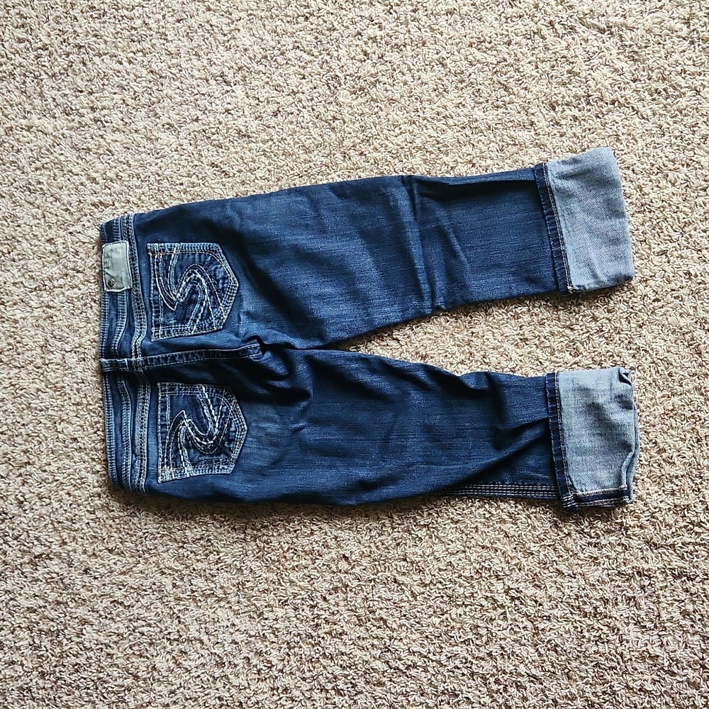 Silver Jeans Capri - Twisted